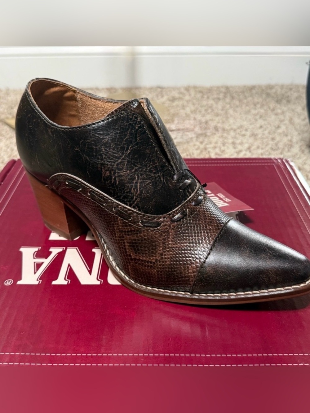 Nocona Ladies Sherry Snip Toe Boots